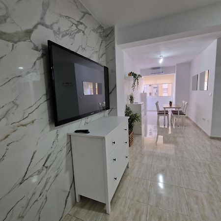 Virgen De Lujan Triana Apartamento Sevilha Exterior foto