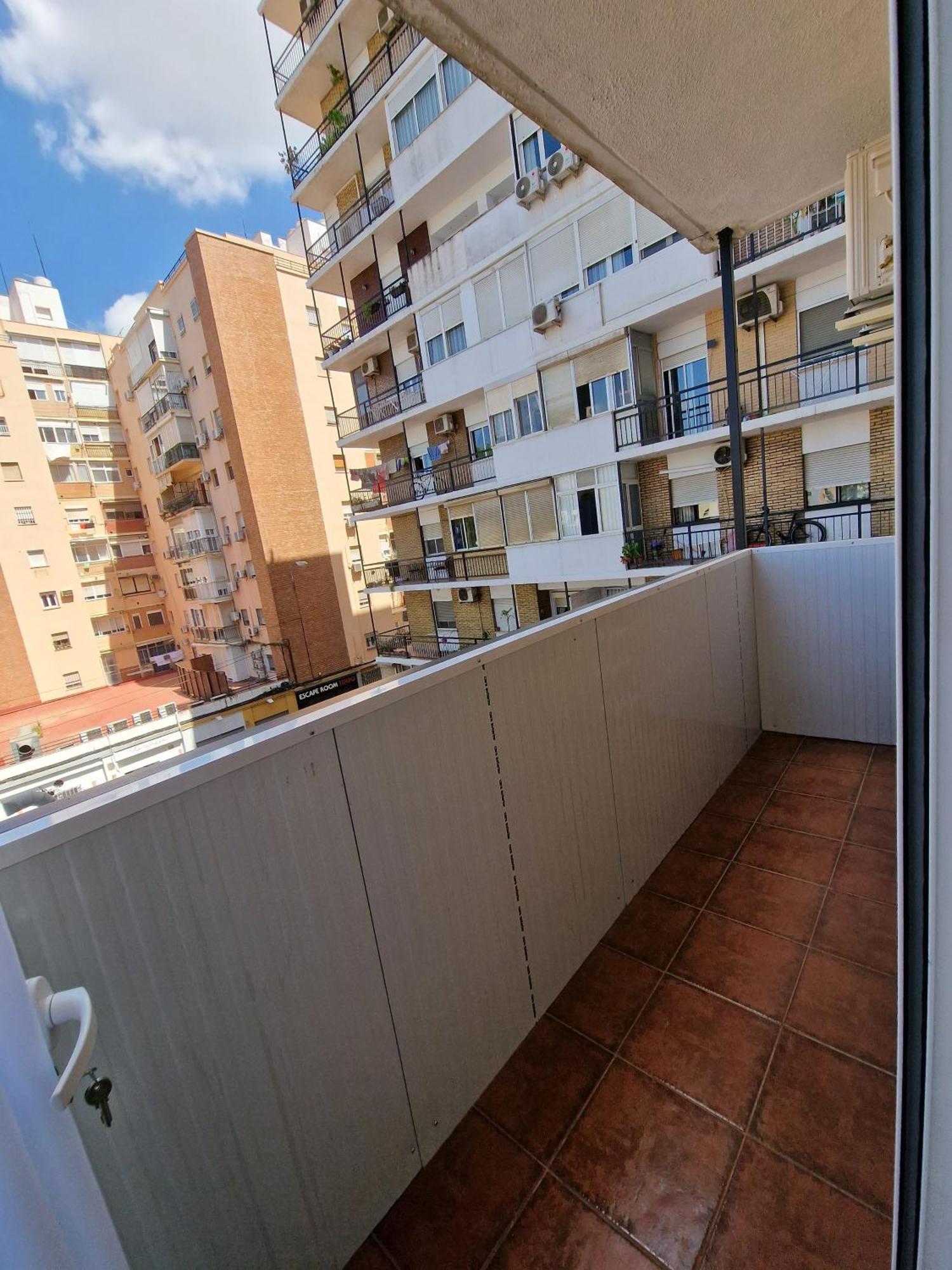Virgen De Lujan Triana Apartamento Sevilha Exterior foto