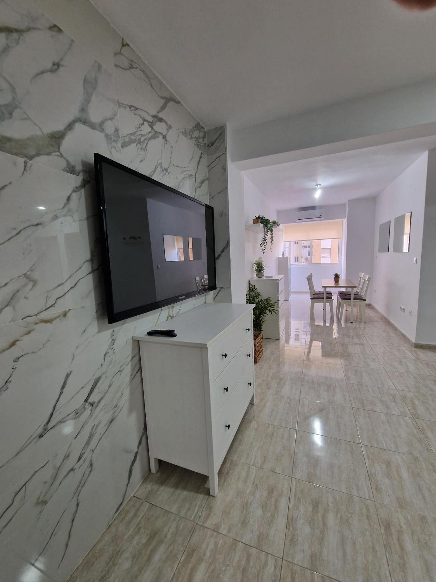 Virgen De Lujan Triana Apartamento Sevilha Exterior foto