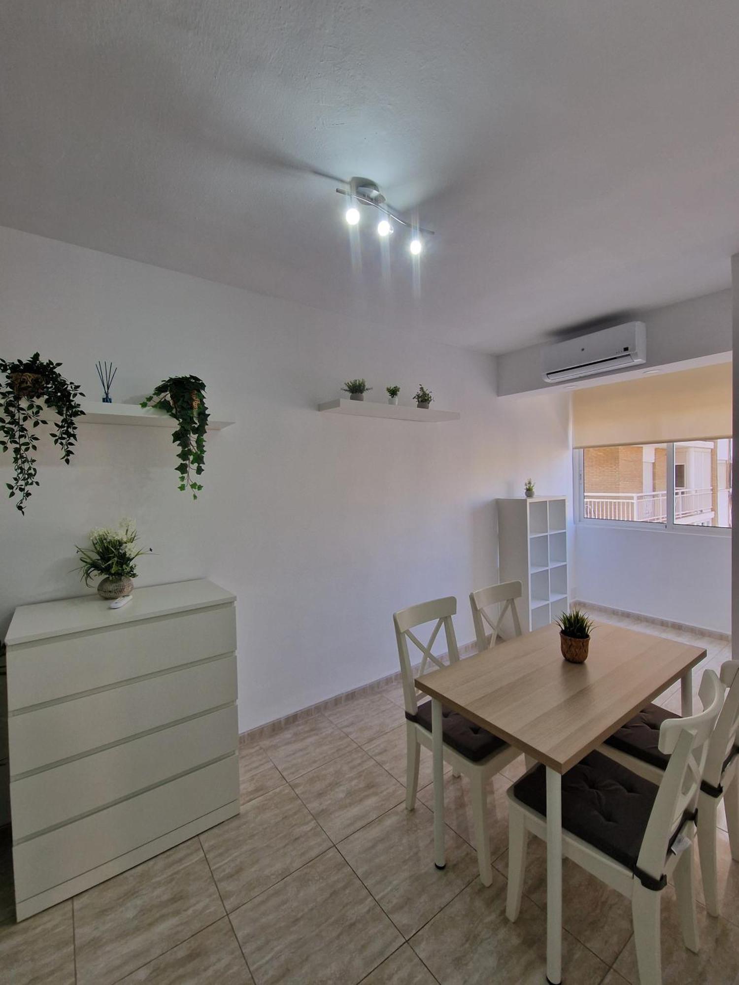 Virgen De Lujan Triana Apartamento Sevilha Exterior foto