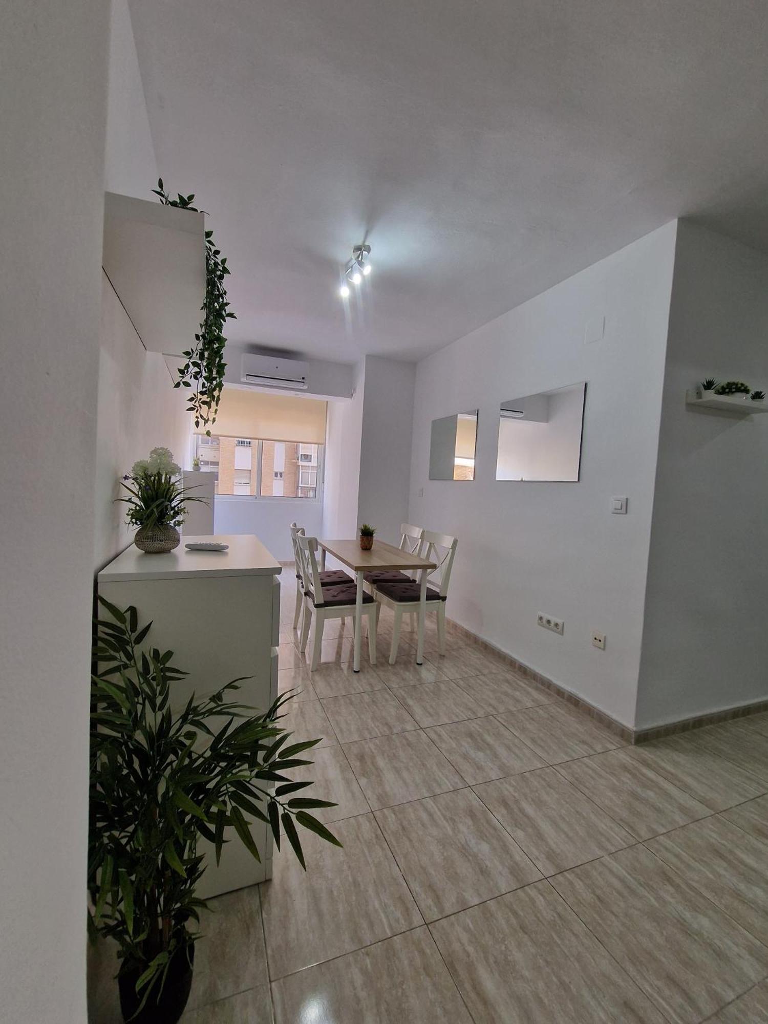 Virgen De Lujan Triana Apartamento Sevilha Exterior foto